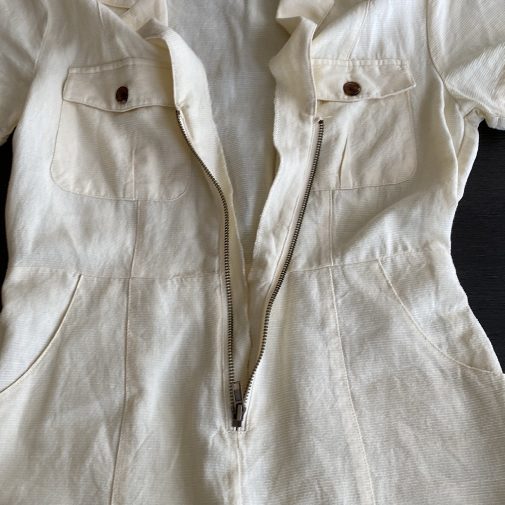 Urban outfitters cream romper - Picture 6 of 13